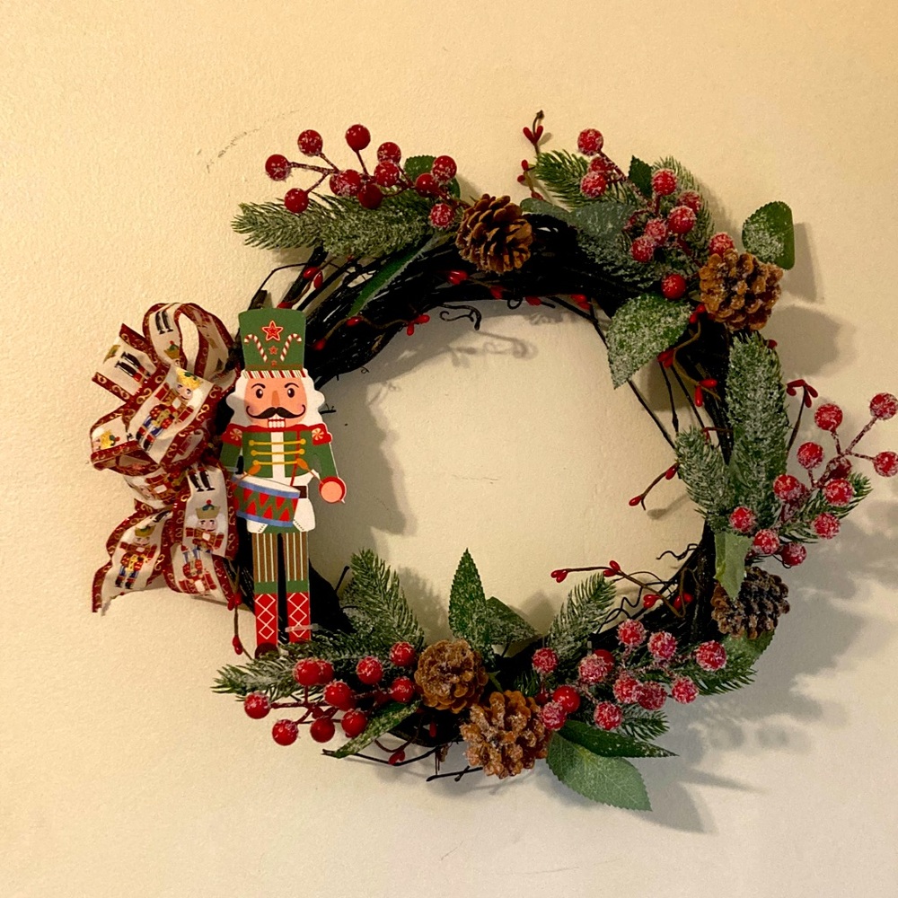 🎄HOST PICK Festive Nutcracker Holiday Wreath